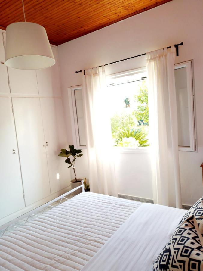 Manolia Apartments Ipsos Ngoại thất bức ảnh