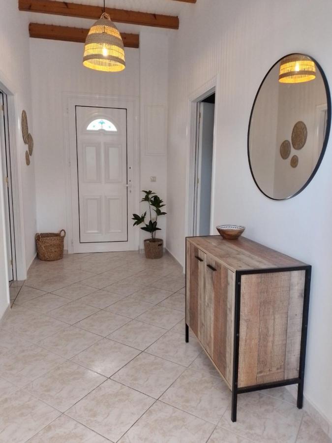 Manolia Apartments Ipsos Ngoại thất bức ảnh